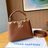 Louis Vuitton Ćapucines Flower Crown Cap premium replica - image 4