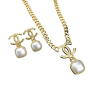 Chanel Hammered Gold Tone Cc Pearl Set Jewelry premium replica - image 1